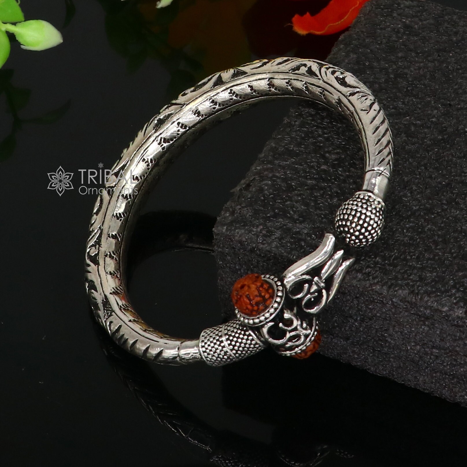 925 Sterling Silver Handmade Vintage Style Chitai Work Lord