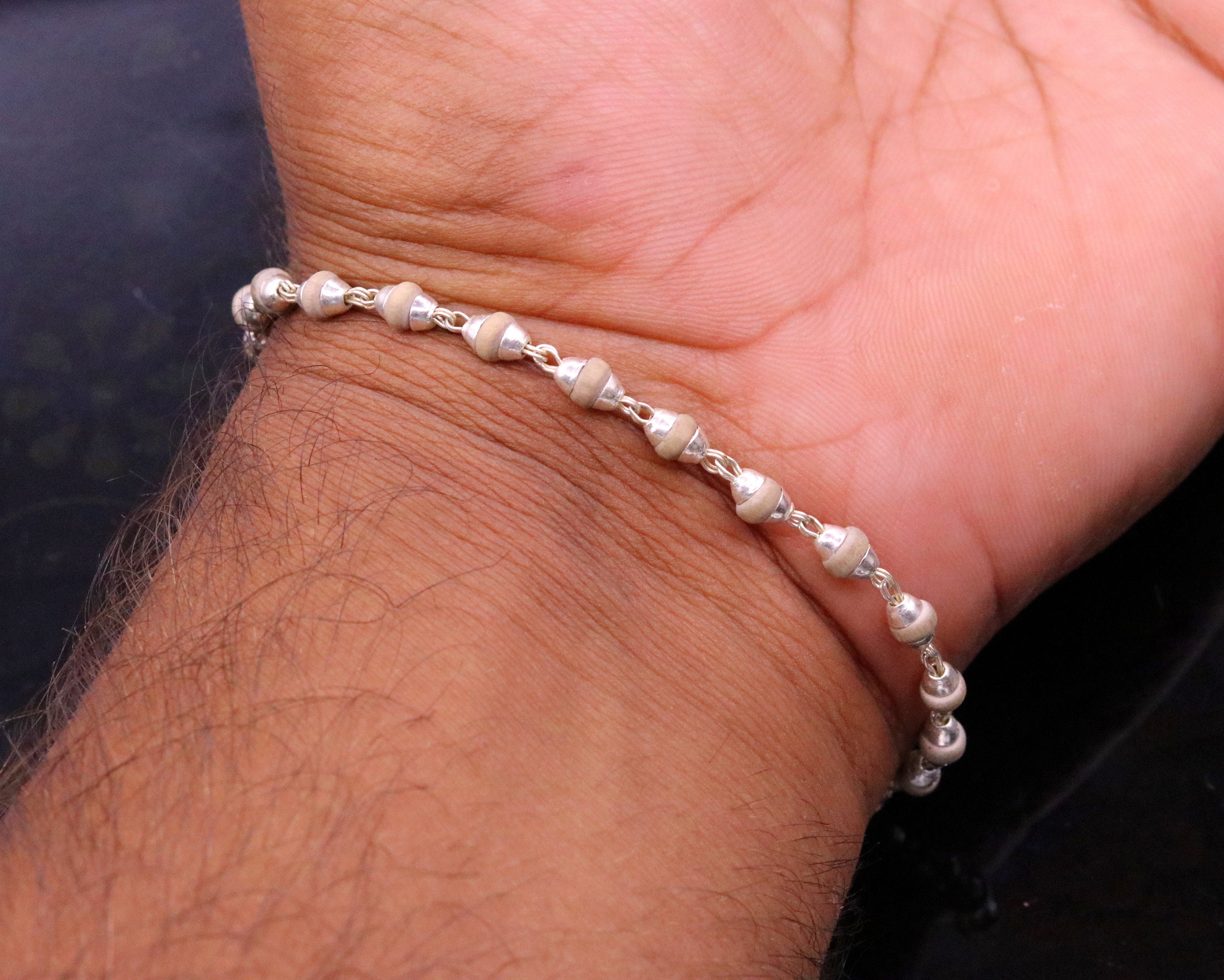 アクセサリー Silver Beaded Bracelet / Medium Essential_Triple_wrap_1_grande