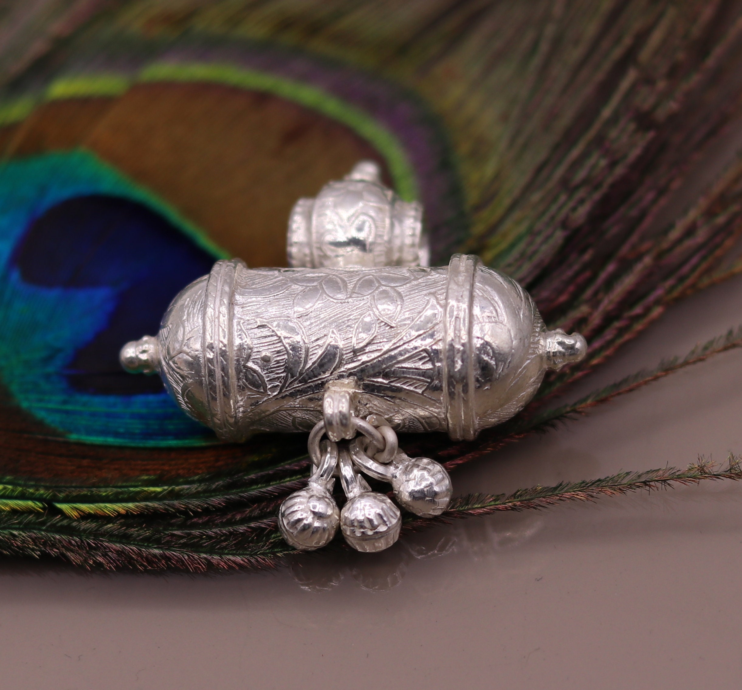 Vintage Design Antique Handmade Sterling Silver Gorgeous