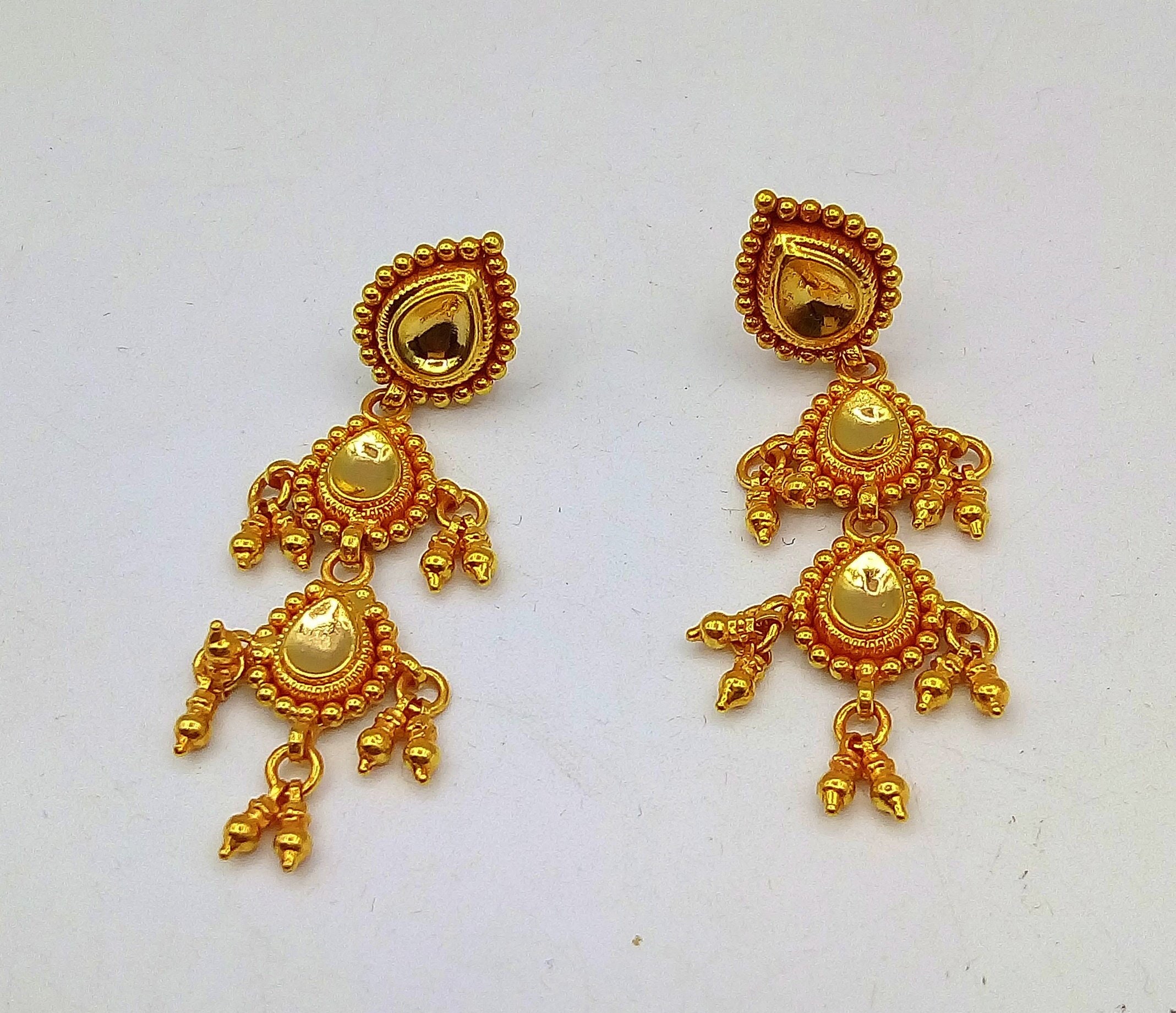 Vintage Antique Fabulous 22karat Yellow Gold Handmade Tussi