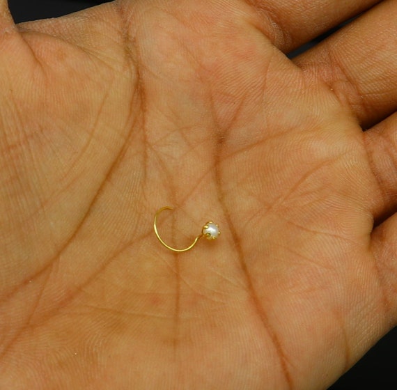 18 Kt Yellow Fine Gold Customized Nose Pin Excellent Single Stone