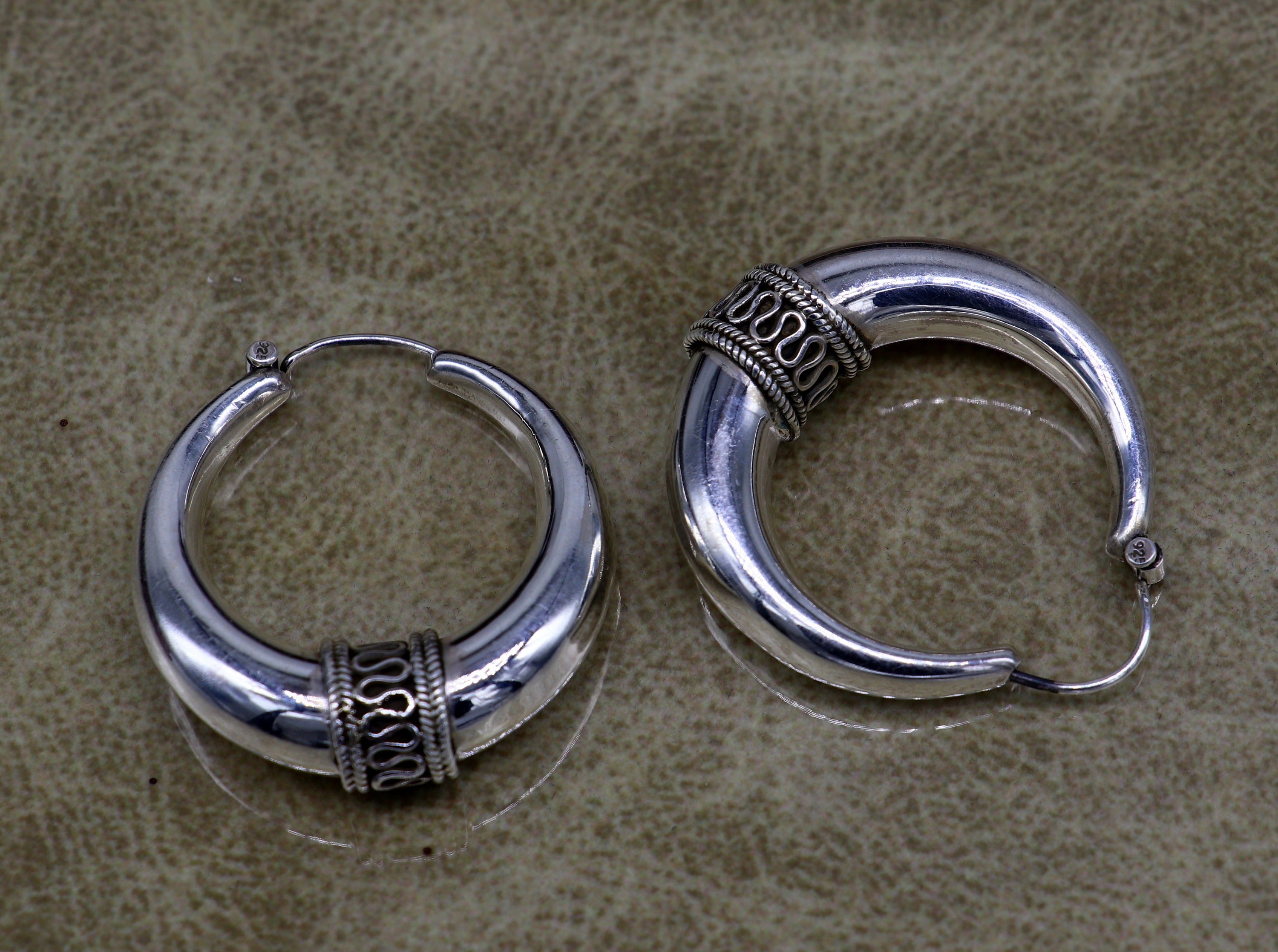 925 Sterling Silver Fabulous Vintage Plain Design Elegant