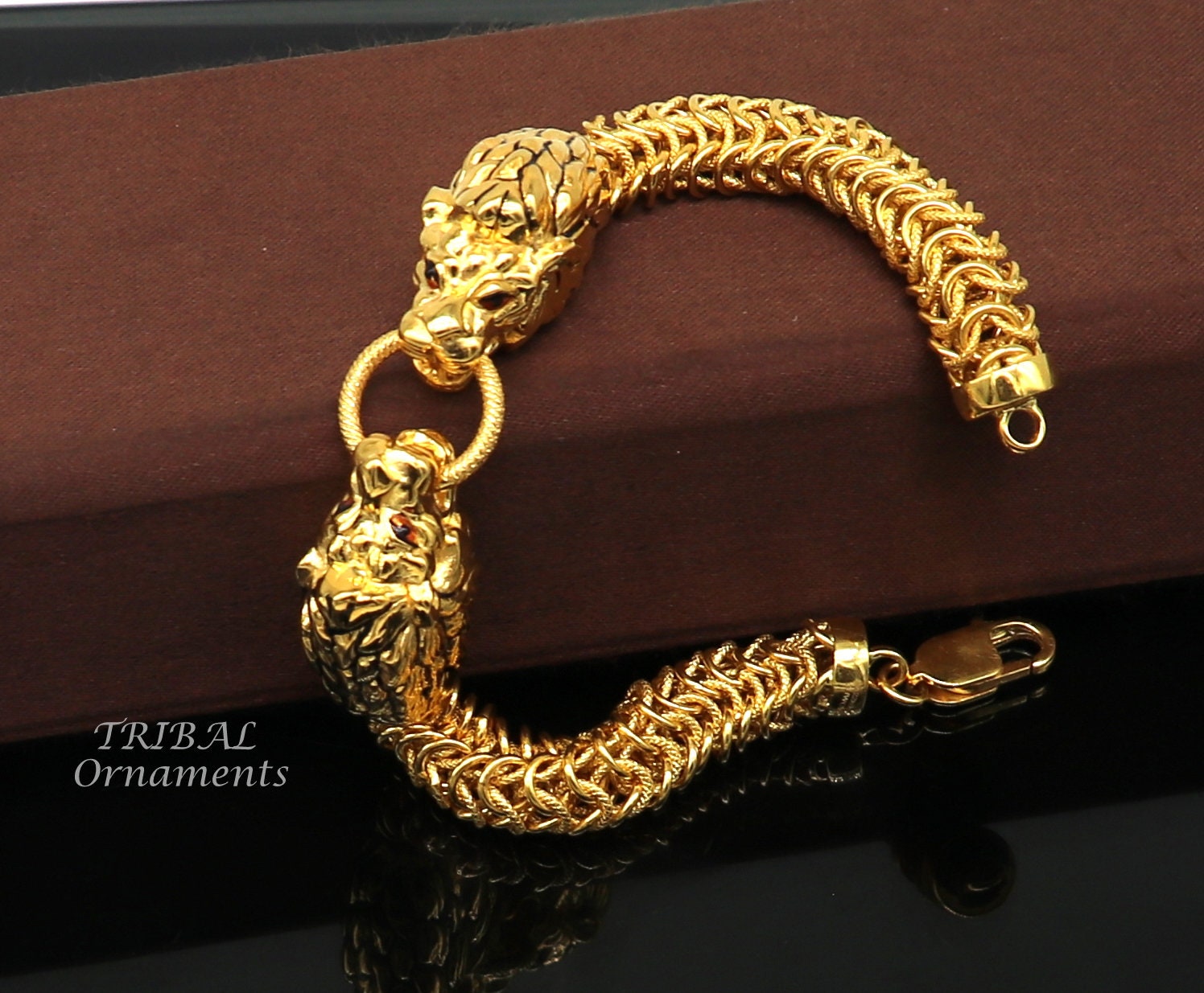 ❤べるさま❤bracelet❤金龍❤ Vintage Stylish Handmade Lion Bracelet Hallmarked 22kt Yellow Gold