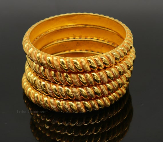 Amazon.com: Meenakshi imitation Gold Plated Indian Traditional Women's Noha single  Bracelet & Bangles: Clothing, Shoes & Jewelry