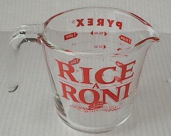 Vintage Pyrex 2-cup, 16 oz Measuring Cup with Rice-A-Roni Advertising in Very Nice Condition