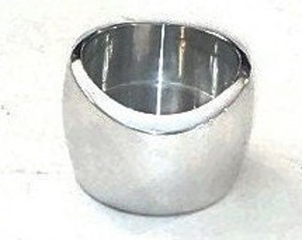 Candlestick - Nambe Studio 1998 Candle Holder #6173 Polished Aluminum Alloy, 2" Tall in Very Nice Vintage Condition