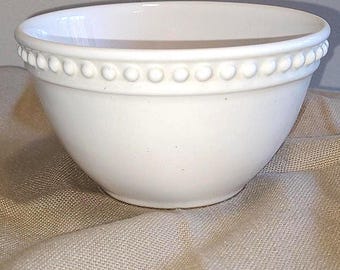 Vintage White Portuguese Ceramic Bowl – Glossy Minimalist Dotted Rim – Kitchen & Serving Decor