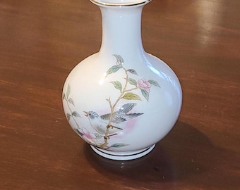 Vintage Japanese Porcelain Bud Vase with Meadowlark Bird - Kakesu Collection Floral Design 5.75"