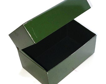 Vintage Index Card Box - 3" x 5" Green Metal Index Card File Box in Nice Vintage Condition.
