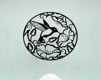 Hummingbird Metal Wall Art: Floral Circle Decor