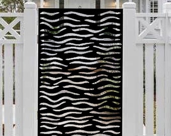 Durable Wood / Metal Frame Garden Gate with Artistic Wave Motif