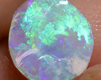 1,55 karaat Lightning Ridge Dark Opal Rough