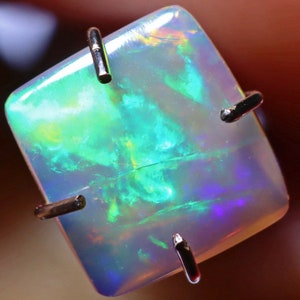 0.85 Karat N7 Coober Pedy Solid Opal