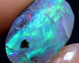 3,90 karaat Lightning Ridge Dark Opal Rough