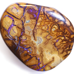 21.40 Carats Koroit Opal Cut Stone