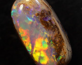 0.90 Carats Boulder Pipe Opal Cut Stone
