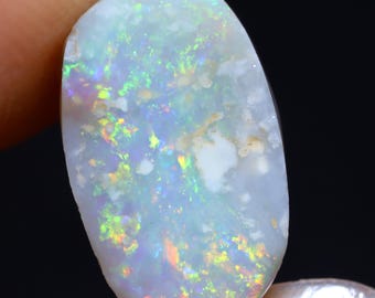 3,25 karaat Lightning Ridge Dark Opal Rough