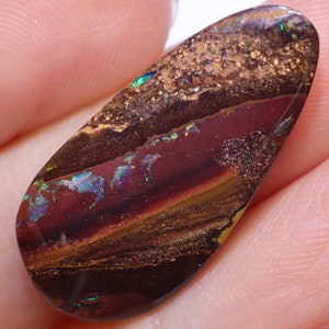 9.34 carats Yowah Opal Polished Stone