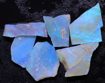 10.84 carats Mintabie Opal Rough Parcel