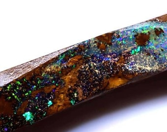 31 carats Boulder Opal Rough