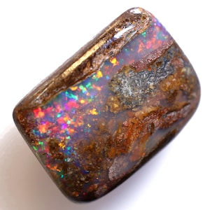 1.50 Carats Boulder Pipe Opal Cut Stone