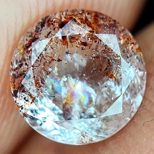 0.88 Carats FACETED Hemitite Quartz