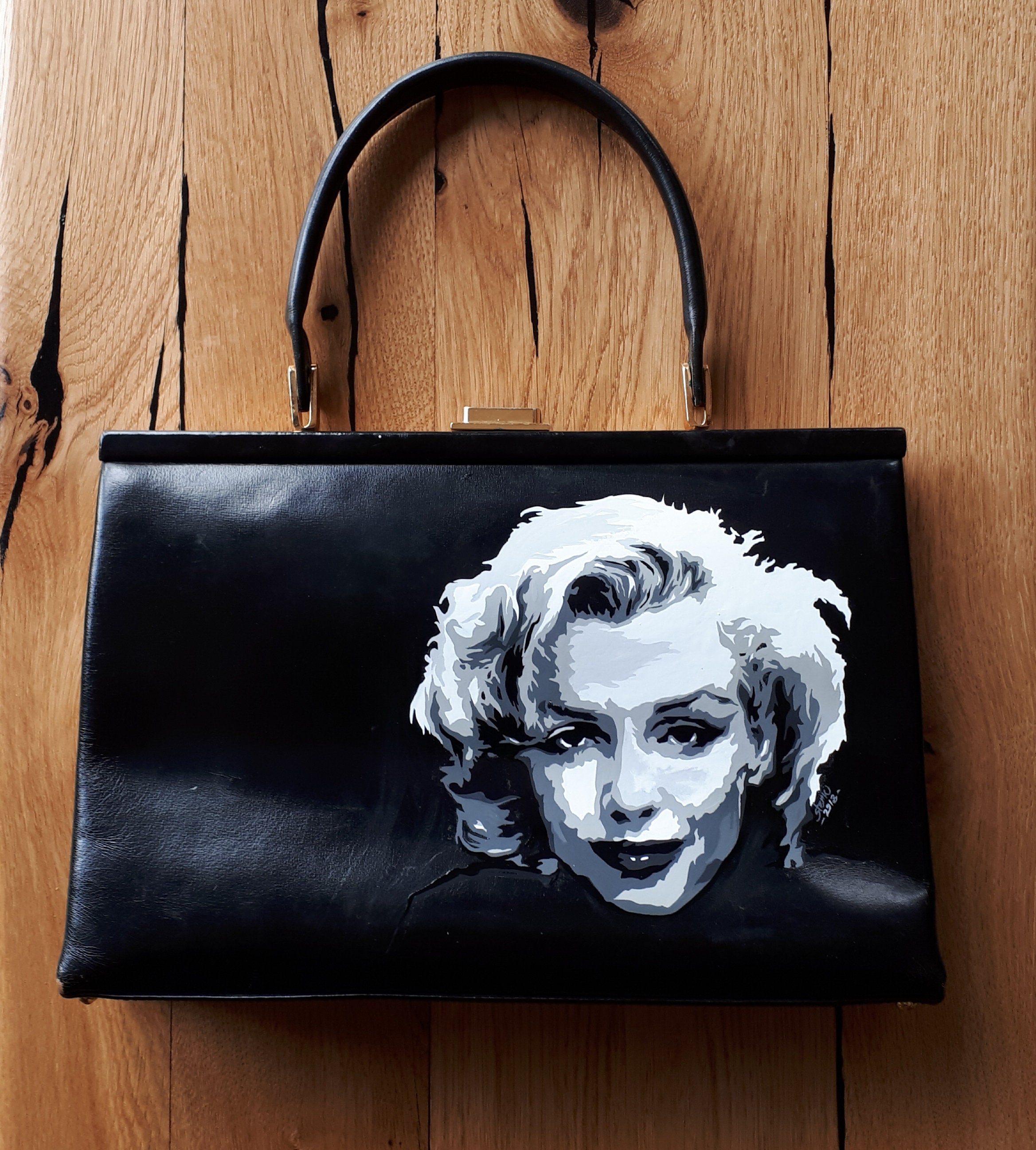 NWT! Marilyn Monroe Handbag Purse Set Of 3 Beige Black Trim Red Lining  CUTE! NWT
