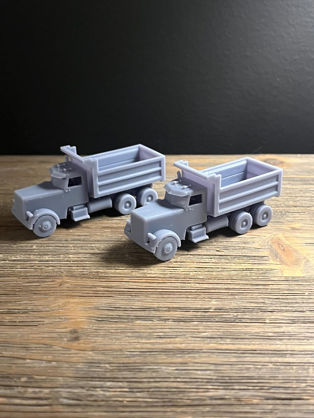 HO Scale Model Train Trucks 24pcs HO Scale 1:87 Plastic Friction Bearing Trucks – Black, 33 Wheels, Ready To Run Plastic 1:87 Scale Diecast Limousines