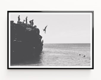 Summer Rock Jumping Print, Impresiones en blanco y negro, Arte mural, Impresiones de playa grandes, Póster de playa, Descarga digital, Arte imprimible