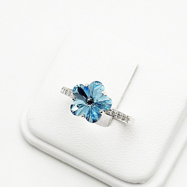 Bague pierre fleur en cristal de Swarovski bleue aquamarine, argent 925