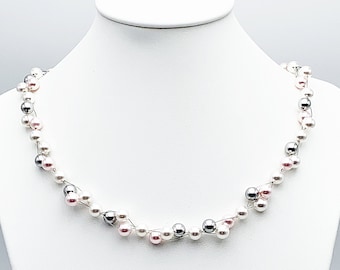 Necklace in pearlescent crystal pearls Swarovski pink light gray white and clasp in silver 925