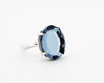 925 Silver Ring with Denim Blue Swarovski® Crystal – Women's Faceted Blue Stone Ring – Elegant Gift – Handmade Jewelry