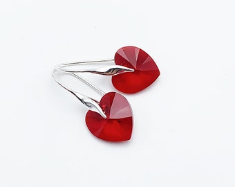 Boucles d'oreilles pendantes coeur en cristal Swarovski rouge, siam, sur dormeuses en argent 925