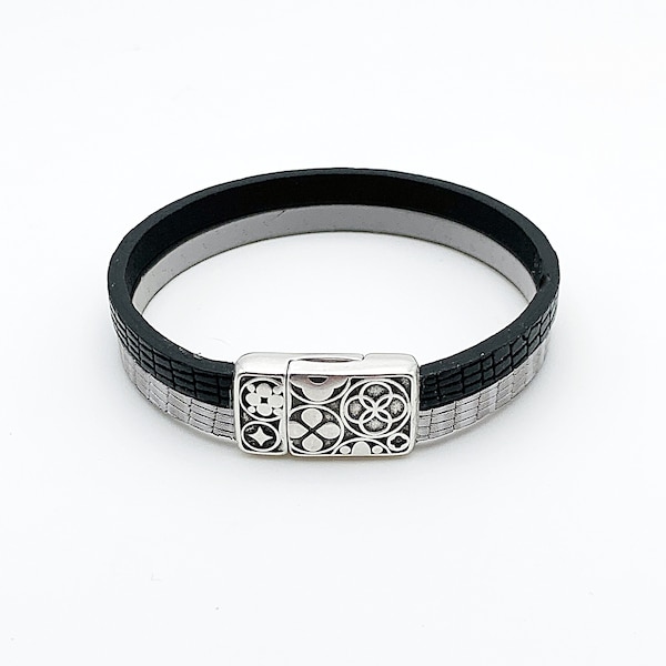 Bracelet manchette multirang en similicuir imitation cuir reptile noir et argent métallisé fermoir motif ethnique argenté vieilli