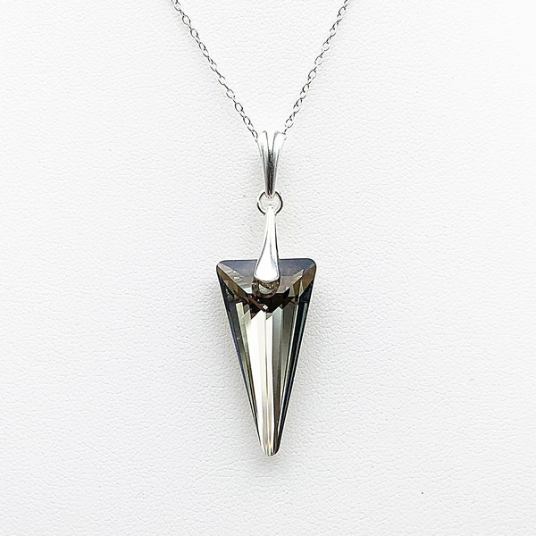 Collier pendentif triangle en cristal Swarovski bronze sur bélière et chaîne en argent 925