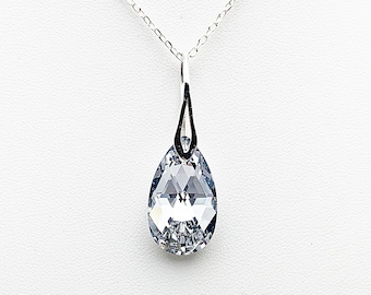 Silver-plated Swarovski crystal pear pendant necklace, crystal comet silver light, on a 925 silver bail and chain