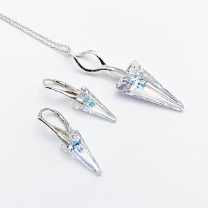 925 silver set and triangular stones spike in transparent Swarovski crystal multicolored reflections, crystal AB, aurora borealis