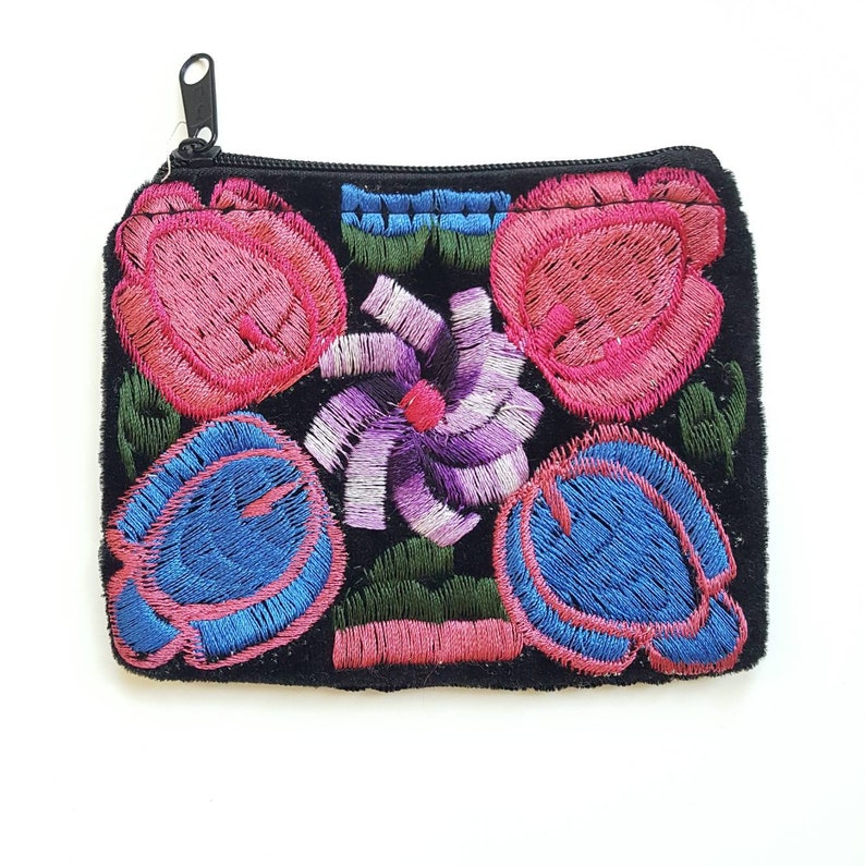 Mexican coin purse embroidered coin purse Mexican coin saver.