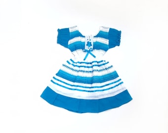Girl's mexican dress, ethnic, embroidered Mexican dress, white and blue dress. Perfect summer dress. Mexican fashion. Size 2.