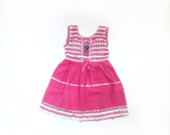 Girl's mexican dress, embroidered dress, girl's dress, girl's clothes. Girl's dress size 6. Mexican fashion, pink outfit.