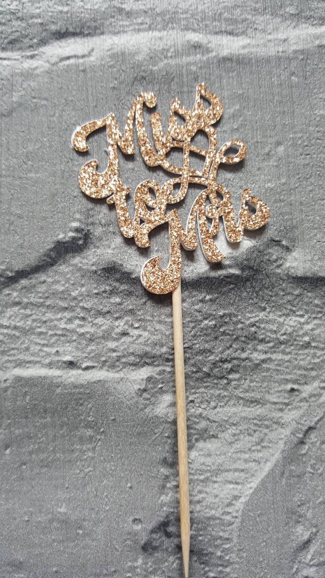 Ginger Ray - Decorazione per torta nuziale in acrilico con scritta Mr and Mrs in oro rosa
