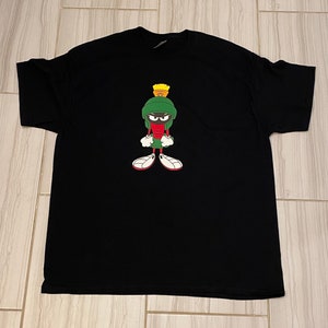 Vintage Style Marvin the Martian (I hate humans)graphic t-shirt