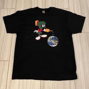 Vintage Style Marvin the Martian graphic t-shirt