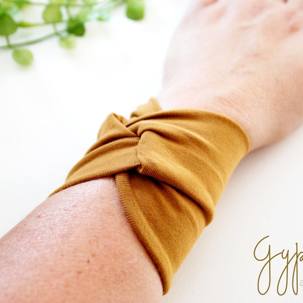 Manchette TWIST ocre massif Moutarde foncée Bracelet de poignet Accessoire de mode Femmes Ados Poignet Tatouage Couverture Wrap Bracelet Tissu Bijoux