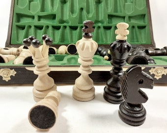 big 42 cm hand crafted wooden chess set, no varnished chess, natural wooden chess board, wood carved chess set