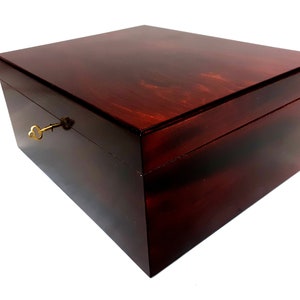 large made of linden wood wooden elegant box in  dark mahogany color, quality wood lockable box, storage box, keepsake memory box