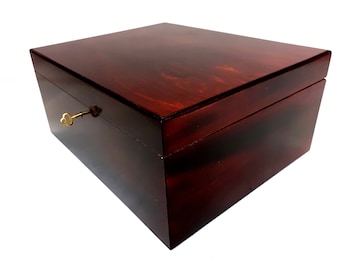 large made of linden wood wooden elegant box in  dark mahogany color, quality wood lockable box, storage box, keepsake memory box