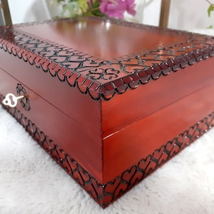 carved hearts ligh mahogany lockable wooden box, memory box, wooden jewellery box, wooden jewelry box, keepsake box, jewelry storage box