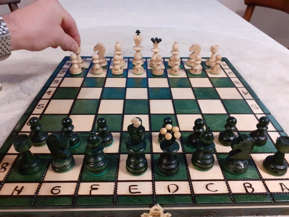 Play Free Chess Online: Haga