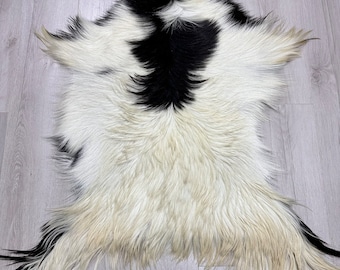 Natural goatskin Tanned Handmade GoatSkin .goatskin pelt. Natural goatskin.genuine goatskin. goatskin.Rug 100.cm×70,cm,3.3.ft. 2.3.ft